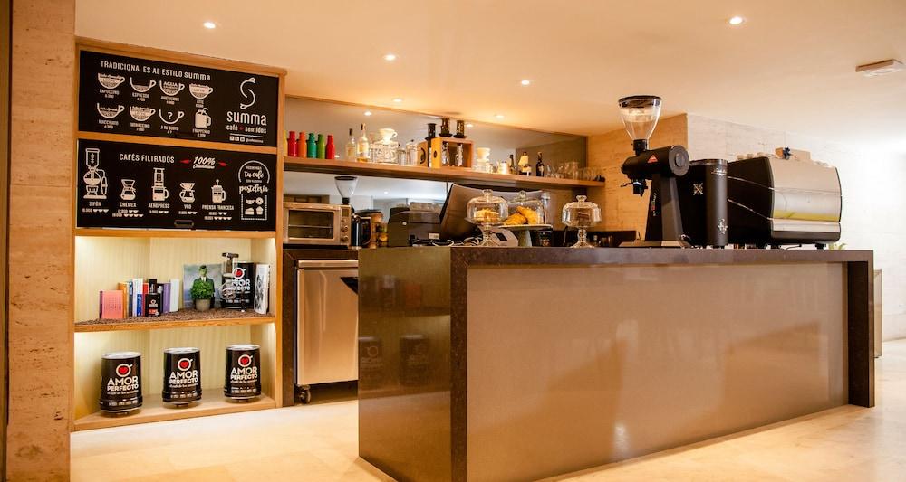 Hotel Capilla Del Mar Kartagena Zewnętrze zdjęcie A coffee shop in Madrid, Spain