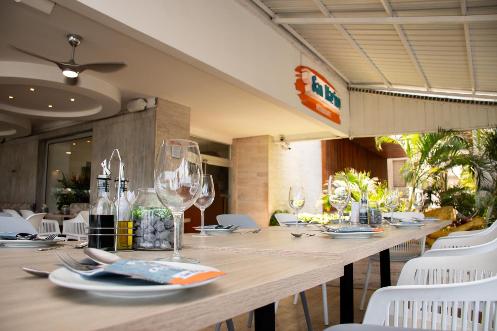 Hotel Capilla Del Mar Kartagena Zewnętrze zdjęcie Restaurant in Marbella